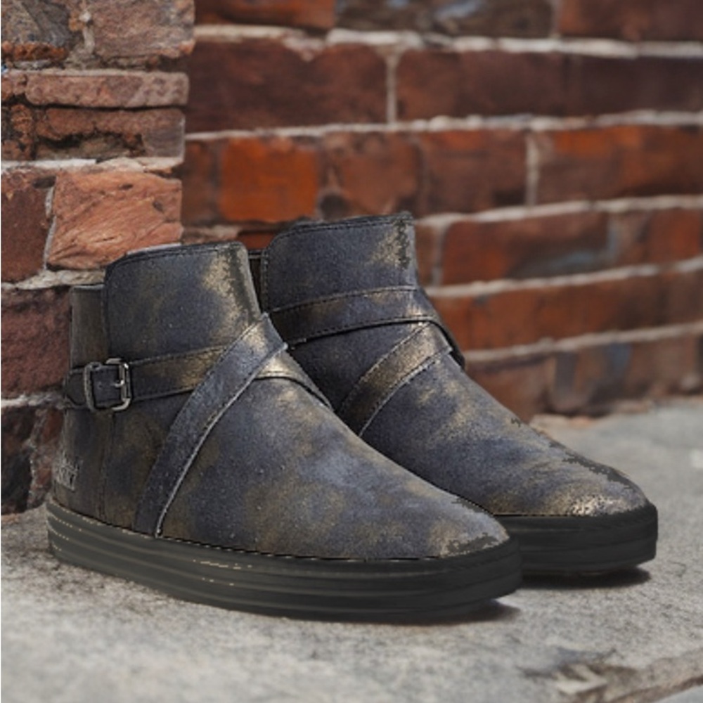 Hogan Rebel High Top Sneakers Boots Blue Gold Suede Womens Size US 8 EUC